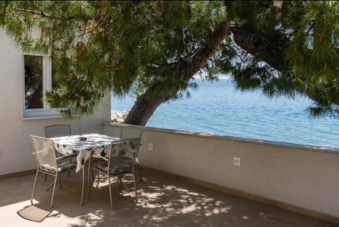Apartmani Dva Bora Podstrana